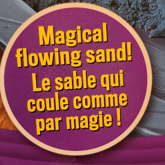 Spin Master Kinetic Sand Sandbox Set NWT - Picture 5 of 8